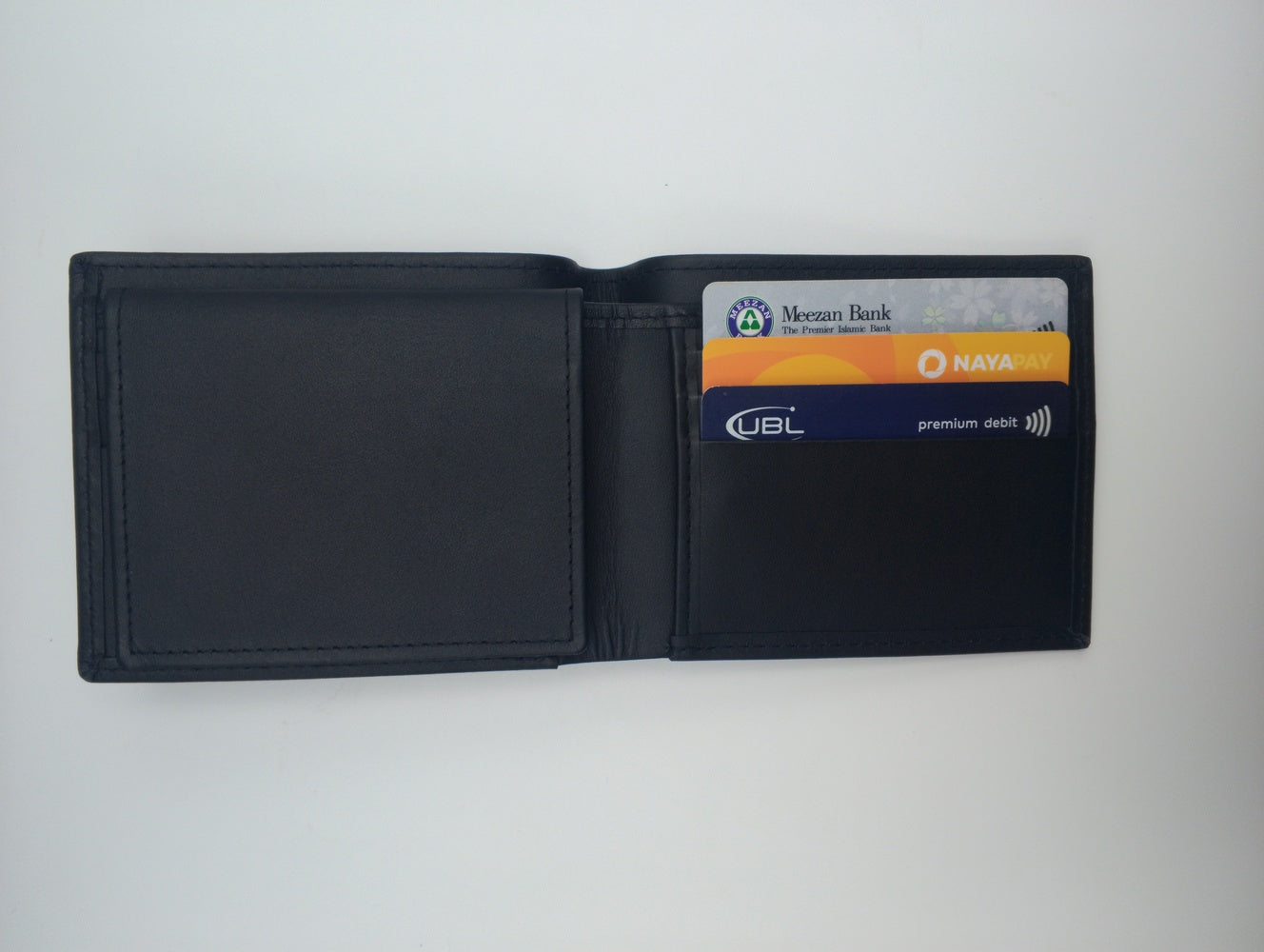 Classic Black Genuine Leather Bi Fold Wallet