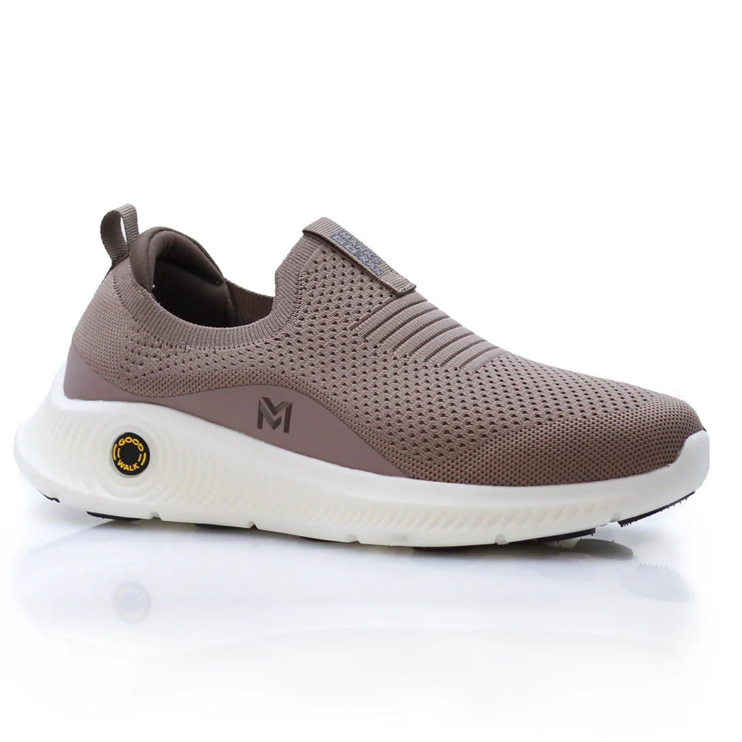 Slip-On Sneakers M2423 - Brown
