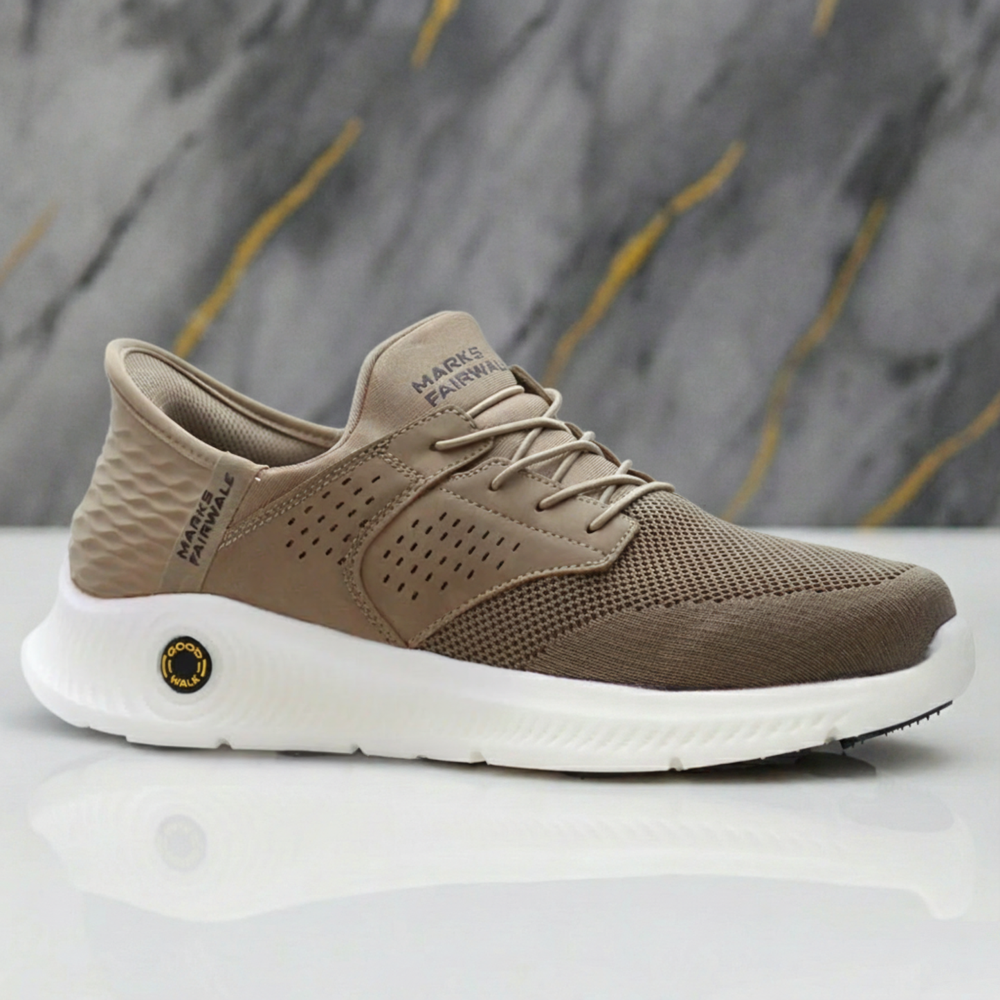 Good Walk Sneakers M2426 - Beige White