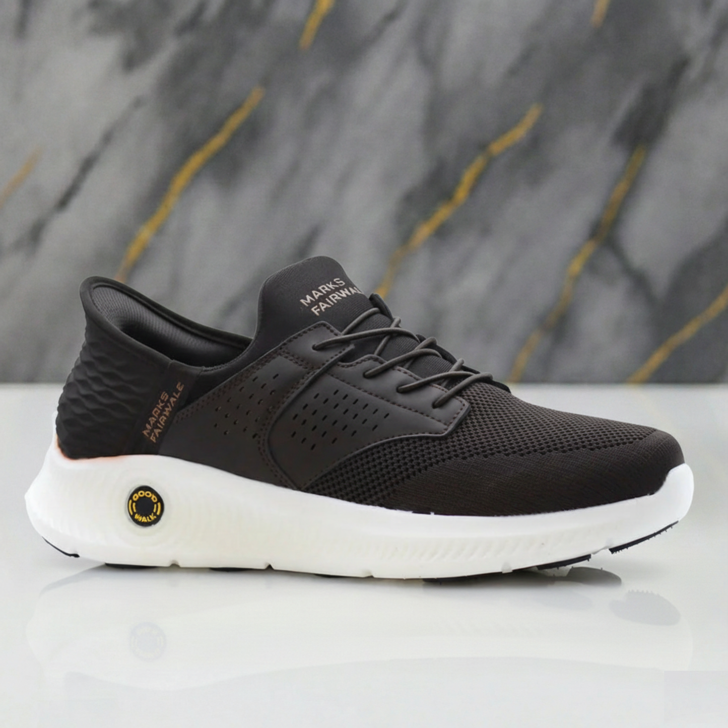 Good Walk Sneakers M2426 - Brown