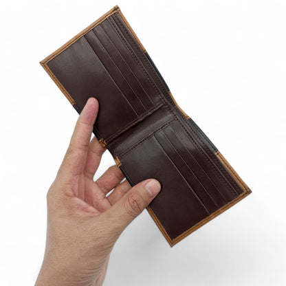 Two-Tone Leather Wallet - Stylish & Functional